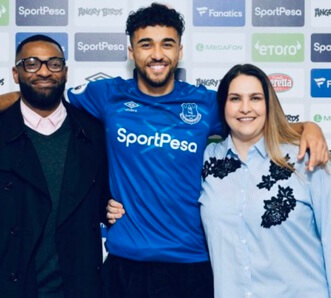 Karlda Scooby Lewin with his wife and son, Dominic Calvert-Lewin. 